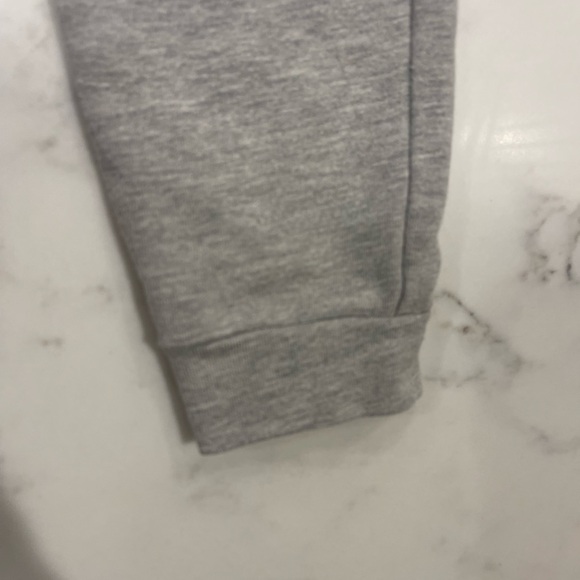 FRESHLY PICKED Kid’s set. Size 3. Gray. girl’s or boy’s set. Unisex. Bundle - Picture 13 of 13